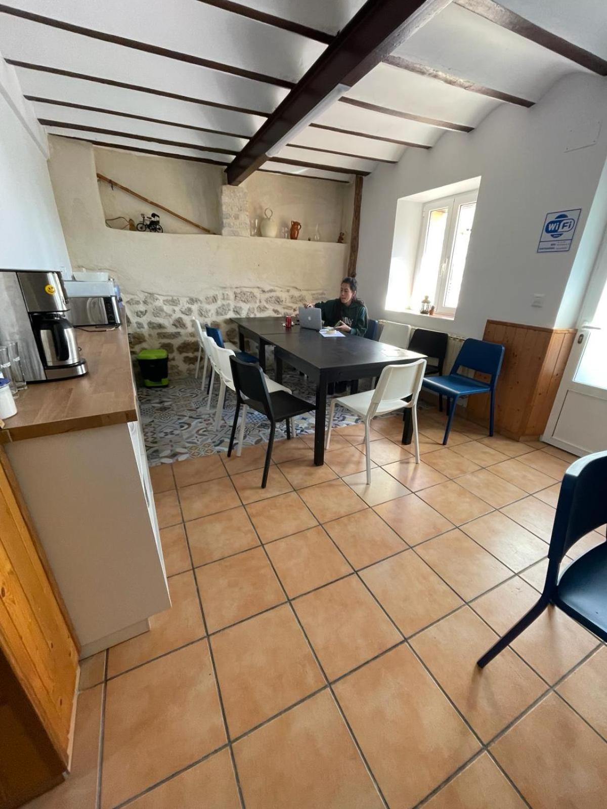 Albergue El Alfar/Pilgrim Hostel Hornillos del Camino Dış mekan fotoğraf