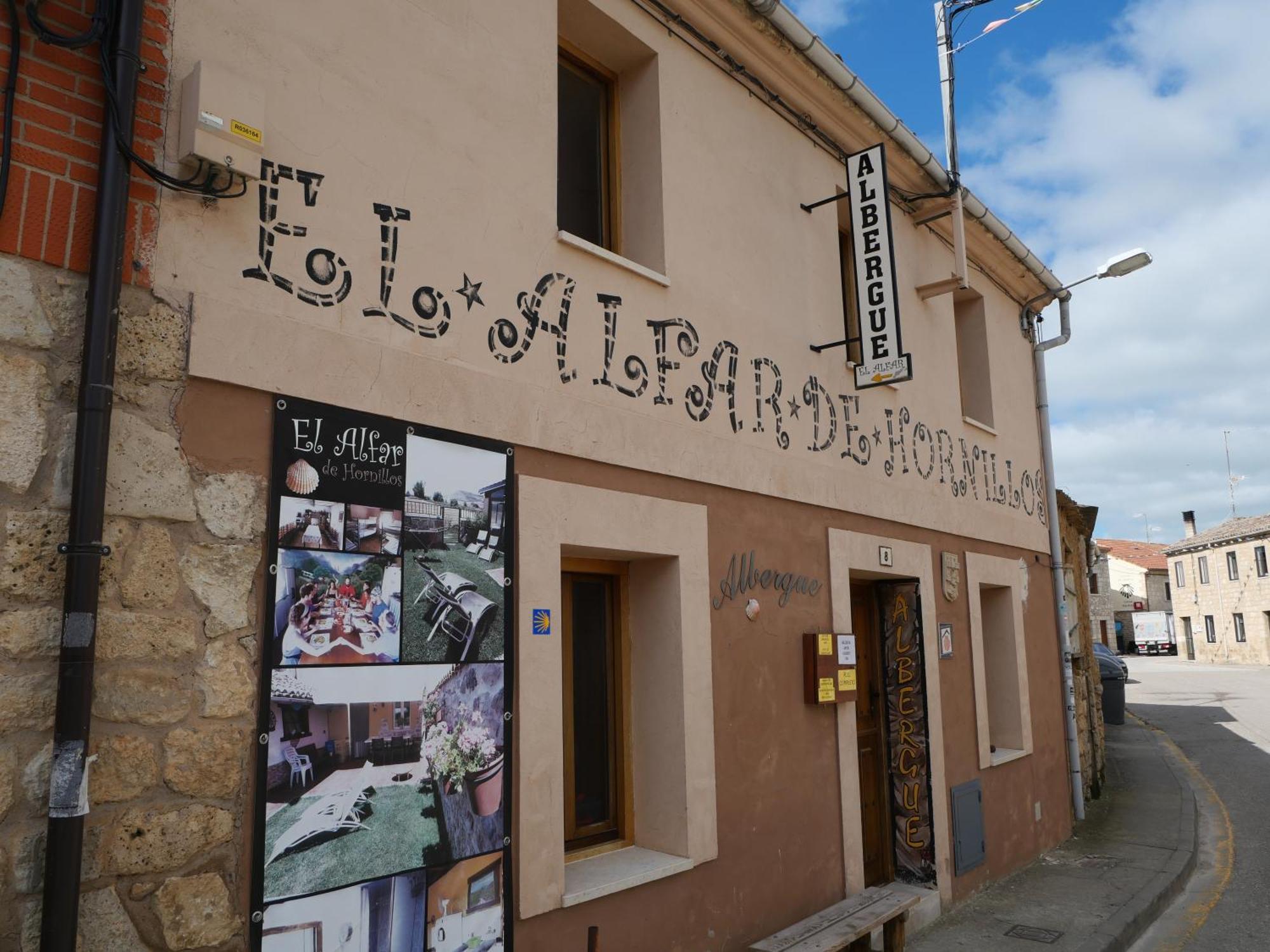 Albergue El Alfar/Pilgrim Hostel Hornillos del Camino Dış mekan fotoğraf