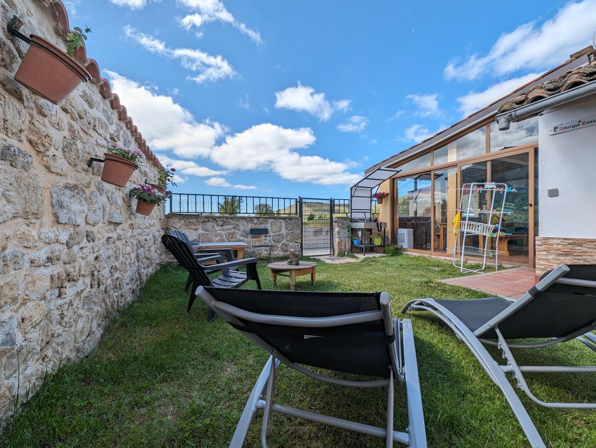 Albergue El Alfar/Pilgrim Hostel Hornillos del Camino Dış mekan fotoğraf